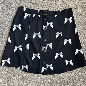 NWT Poppy Lux Elaine Skirt Black White Bow Mini Skirt Preppy Neutral Girlie 10